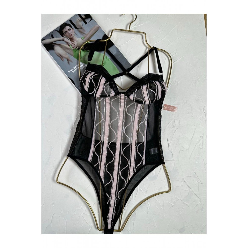 DREAMFULLY Deri ve Pul İşlemeli Şeritli Bodysuit.