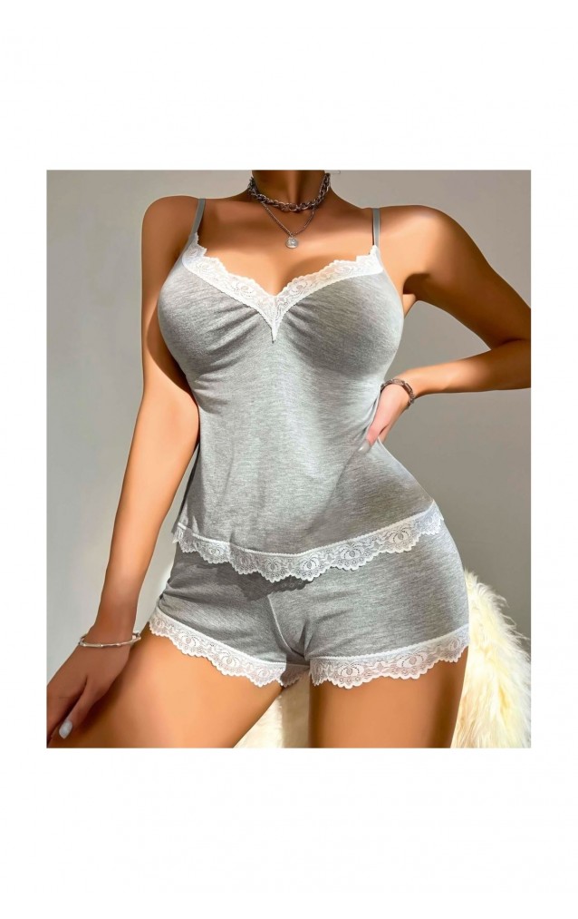 Pamuklu Dantel İşlemeli Gri Askılı Şortlu Pijama Takımı
