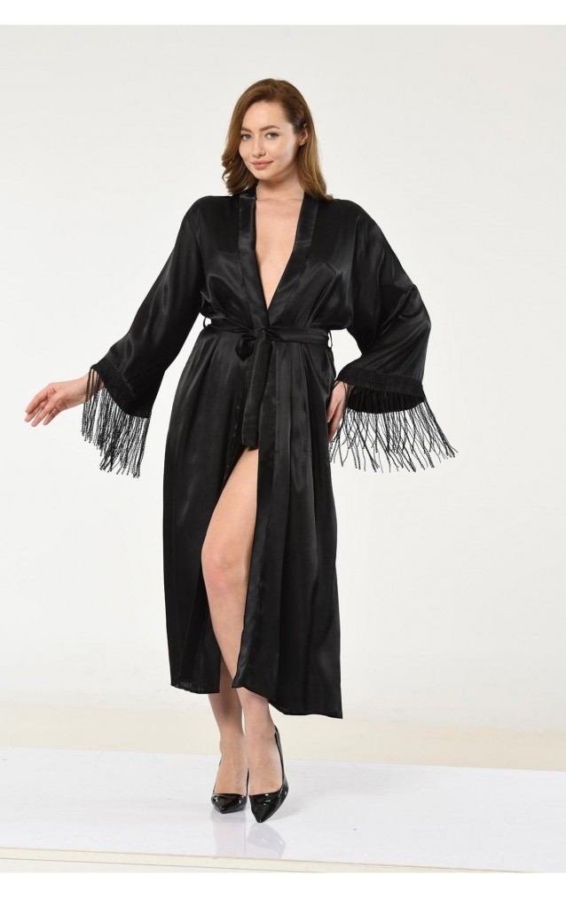 Kolları Saçaklı Siyah Saten Kimono.